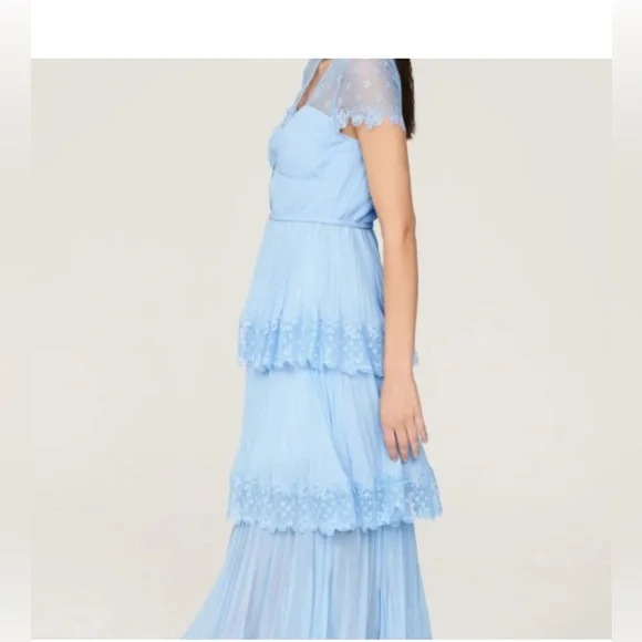 self portrait blue chiffon tiered midi dress Self Portrait NWT Floral Tiered Chiffon Midi Dress Blue Women's 8 Cut Out